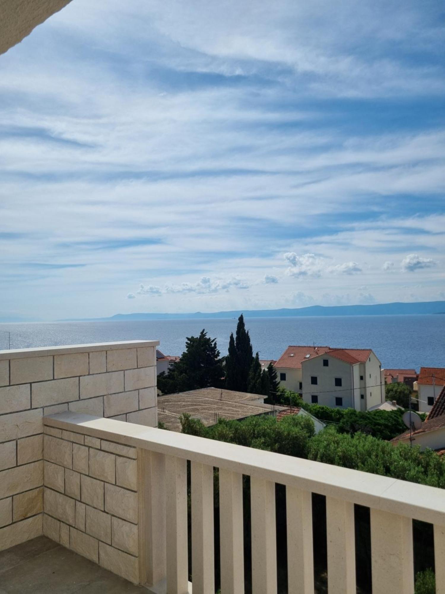 Villa Mila Bol Exteriér fotografie