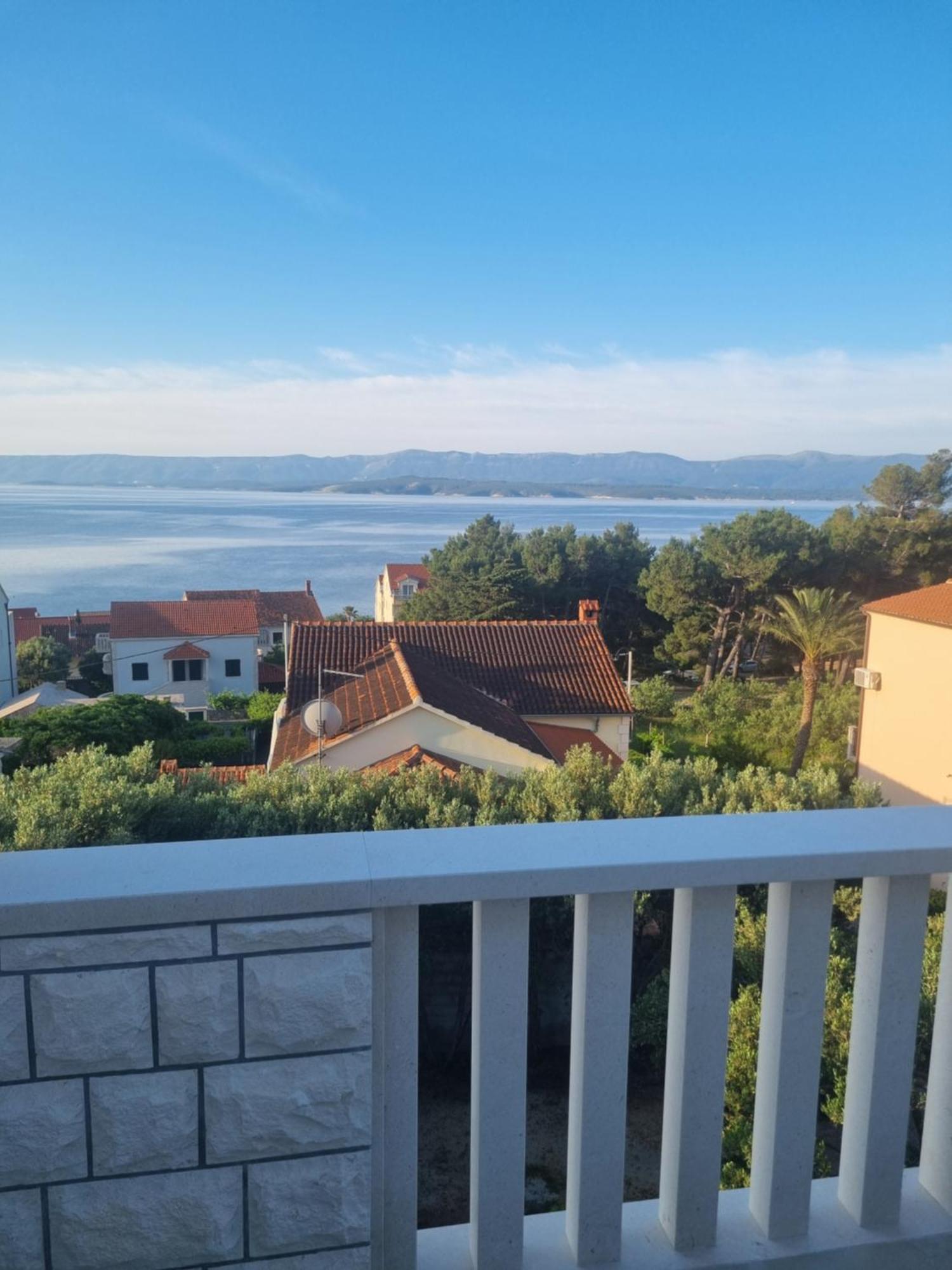 Villa Mila Bol Exteriér fotografie