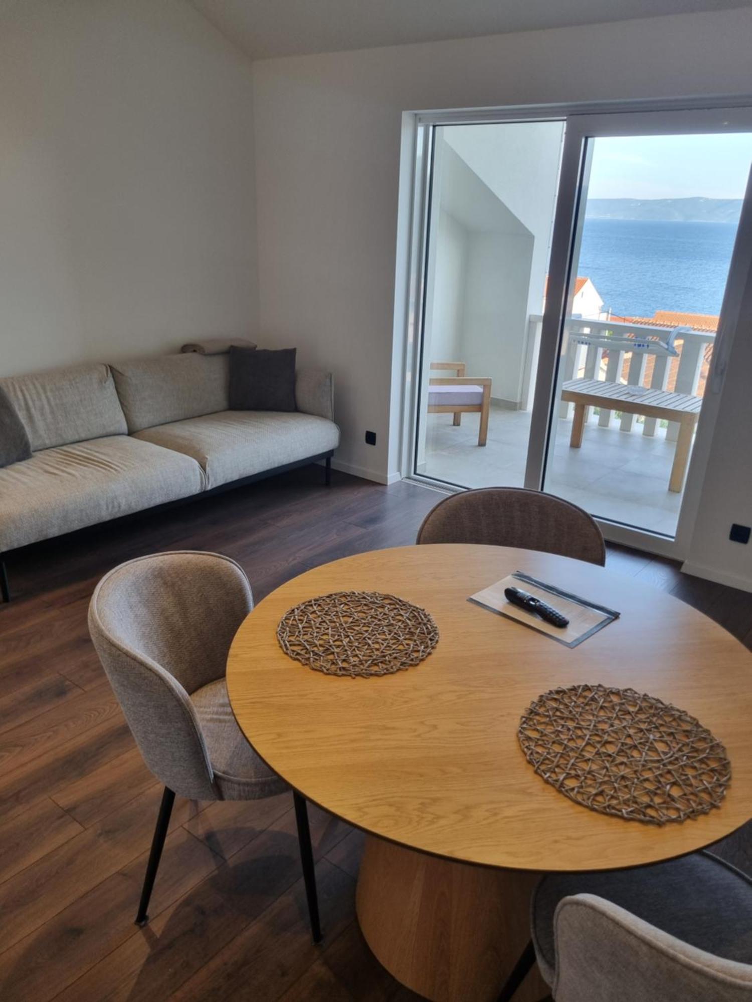 Villa Mila Bol Exteriér fotografie